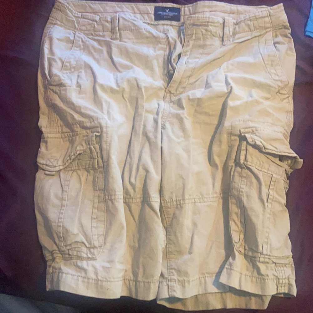 American eagle men’s cargo shorts